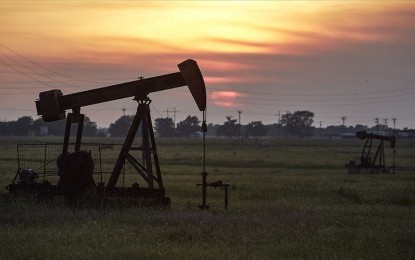Oil prices soar with expectations of Chinese demand growth